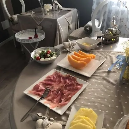 Nocleg ze śniadaniem Cupido Da Simona Ostellato